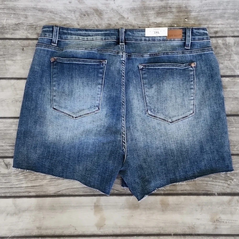 NWT Judy Blue Half Cuffed Shorts - Style 150019 Sz 3XL 22W-24W - Picture 7 of 7